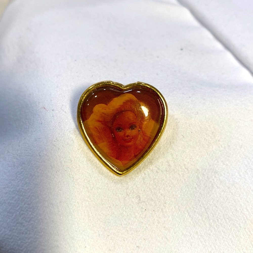 1990s rare Barbie pin